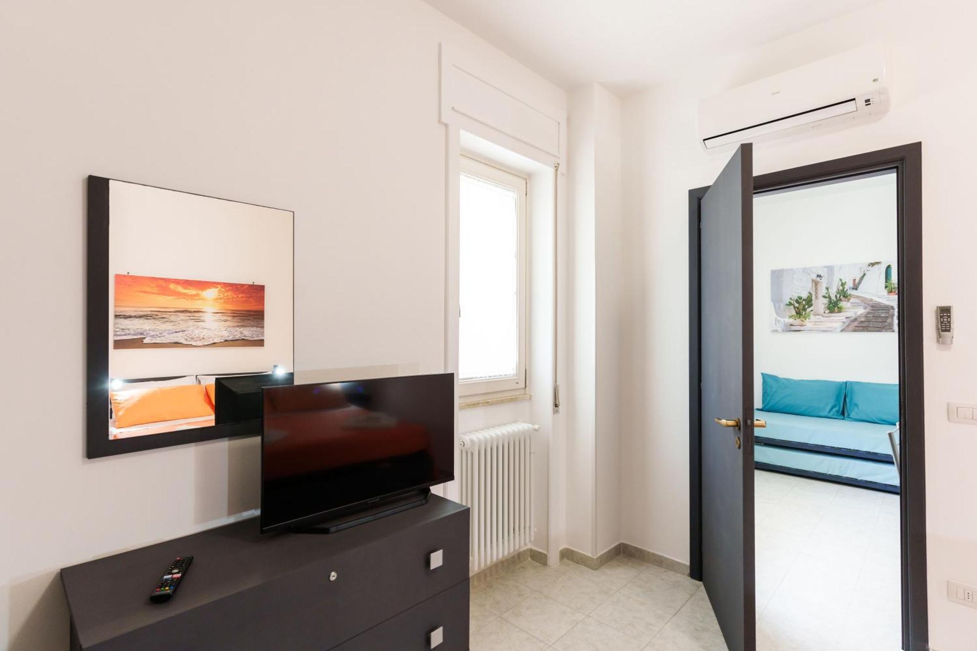 La Selenite Apartment *